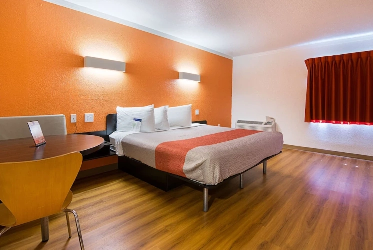 Deluxe Double Suite