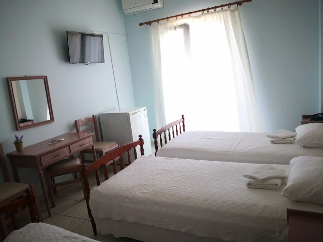 Standard Triple room with balcony