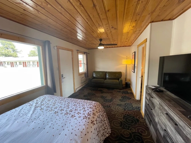 2 Bedrooms Double Family Studio