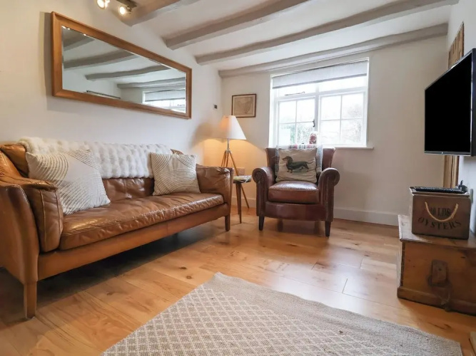 Pudding Cottage, Westleton