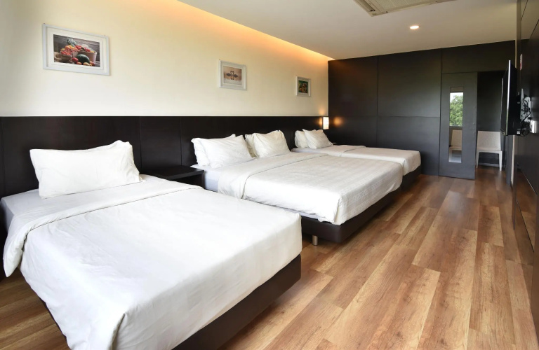 Yangtze Hotel