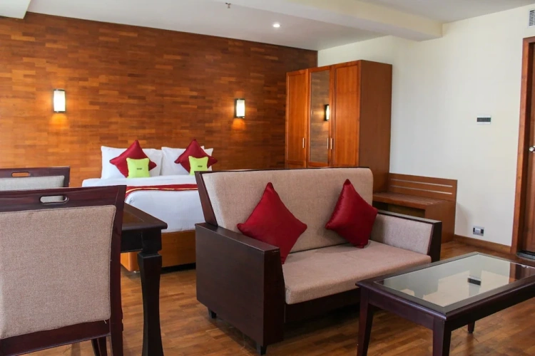 Premium Double room with city view