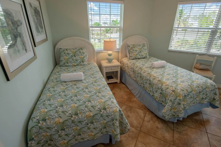 Gulf Breeze Condo Unit D Apartment 2