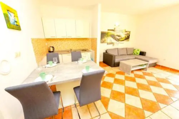 Apartment Gregory