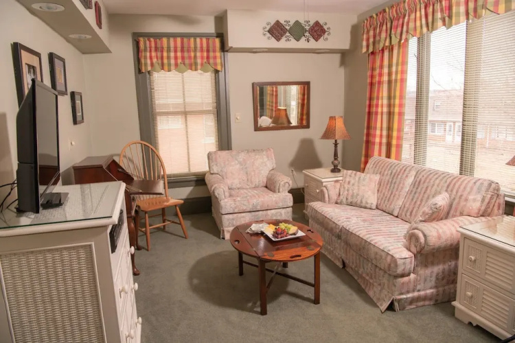 Grape Arbor Bed and Breakfast