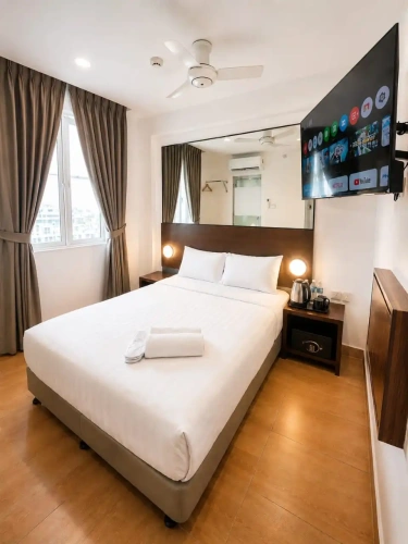 Standard Double room with city view