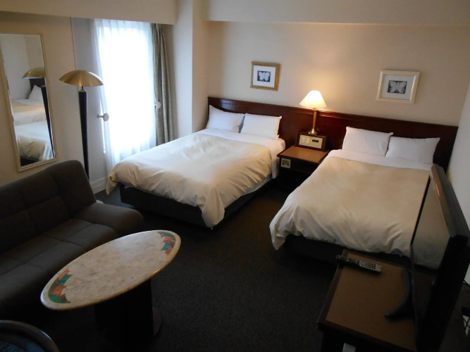 Creston Hotel