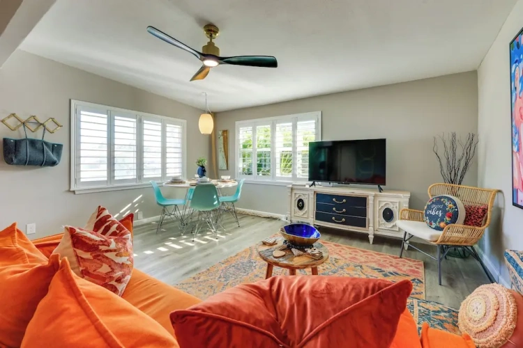 3 Bedrooms Cottage