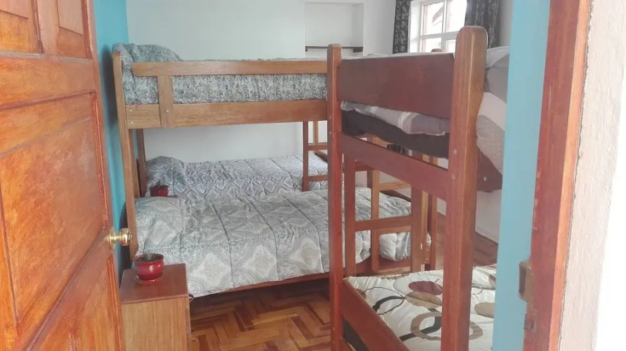 Tupackers Hostel