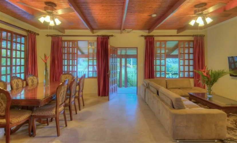 Hotel Ringle Resort
