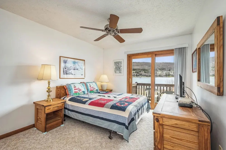 Ski Harbor 16 by Taylor Made Deep Creek