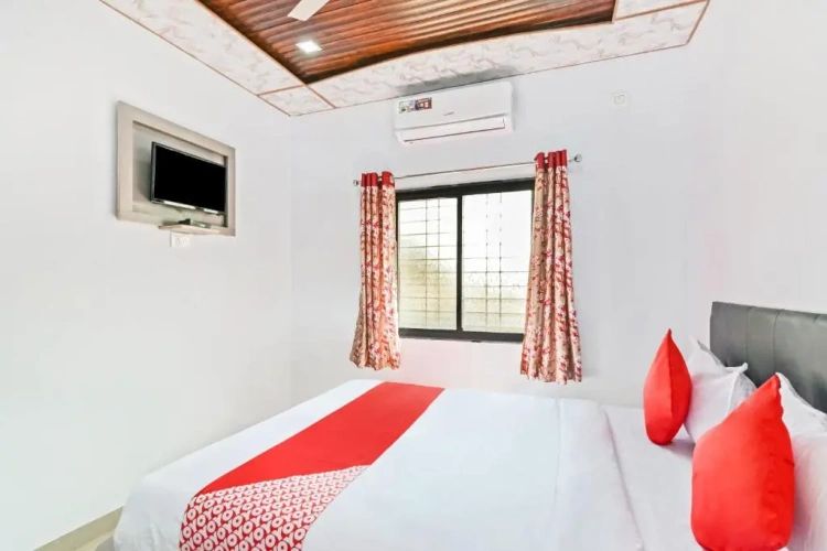 Classic Triple room