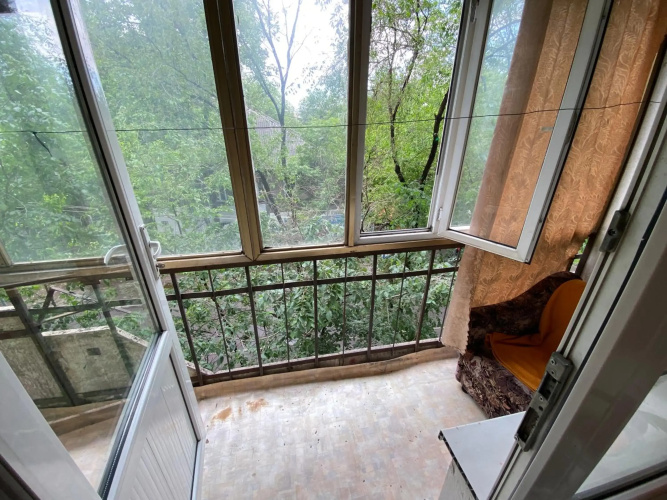 Loco Apartments