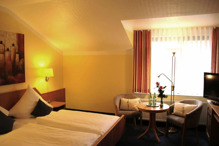 Hotel am Berghang
