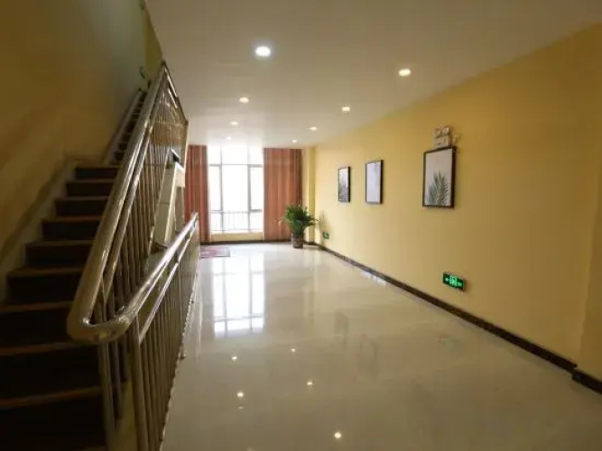 Tancheng Lijing Express Hotel