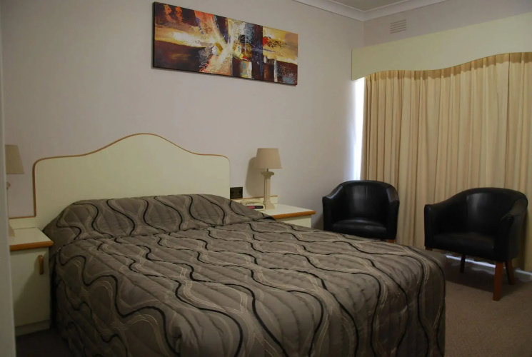 Golfview Motor Inn