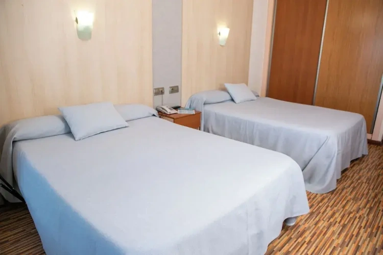 Standard room with balcony