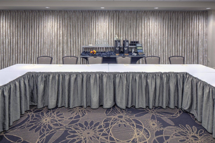 DoubleTree by Hilton Madison Downtown photo 13