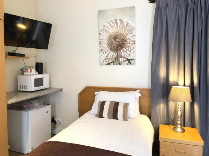 Clubview Guest House