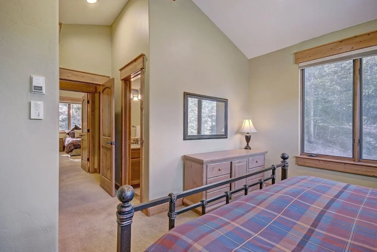 6 Bedrooms Cottage