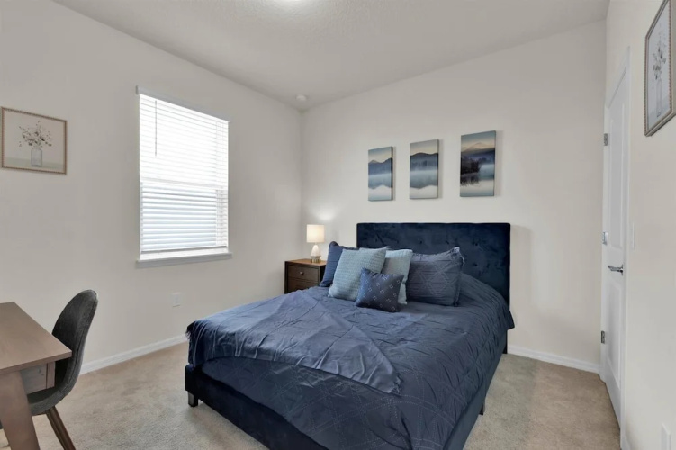 1811 Summer dr