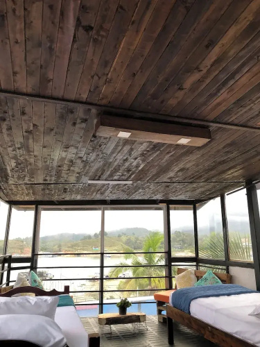 Balcones del lago