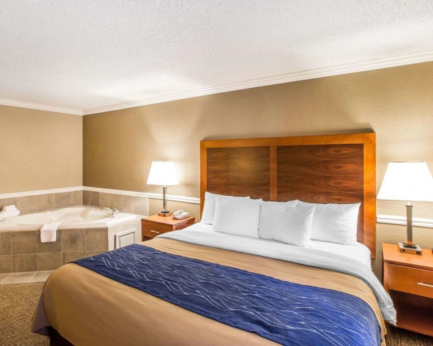 Four Points by Sheraton Brunswick