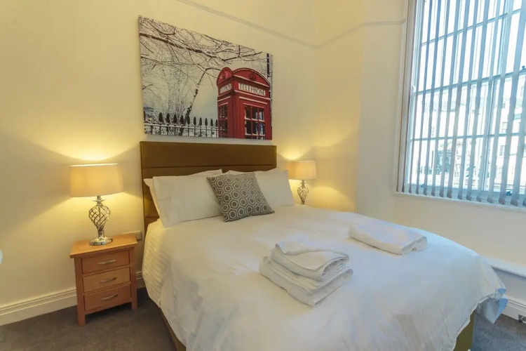 2 Bed - The Buckingham Suite