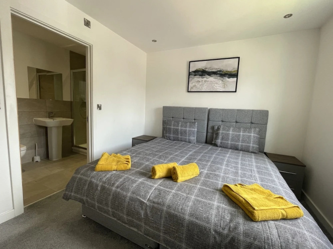 Modern & Comfortable 2BR Apartment