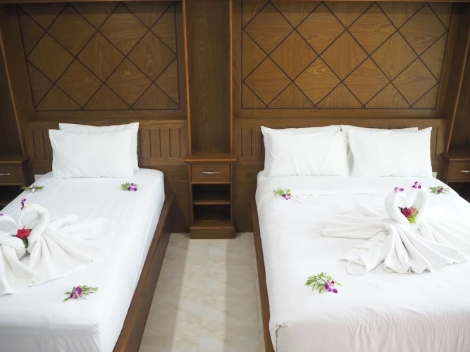 Standard Triple room with balcony
