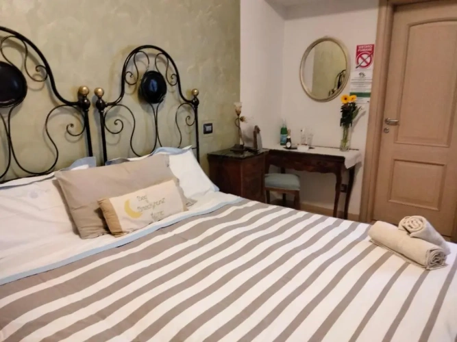 Standard Double room with view