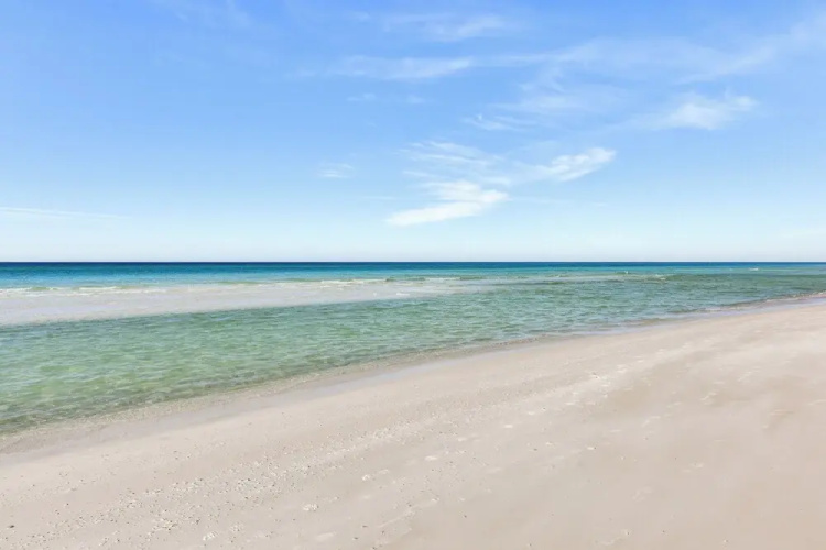 Regency Towers PCB Condo: Beach Access & 2 Pools