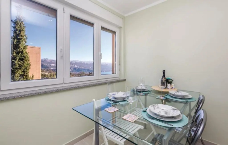 Jane Apartment