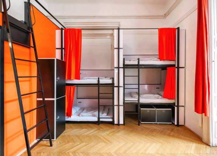 Adagio Hostel Basilica