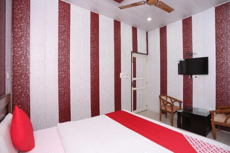 Sudhir Hotels