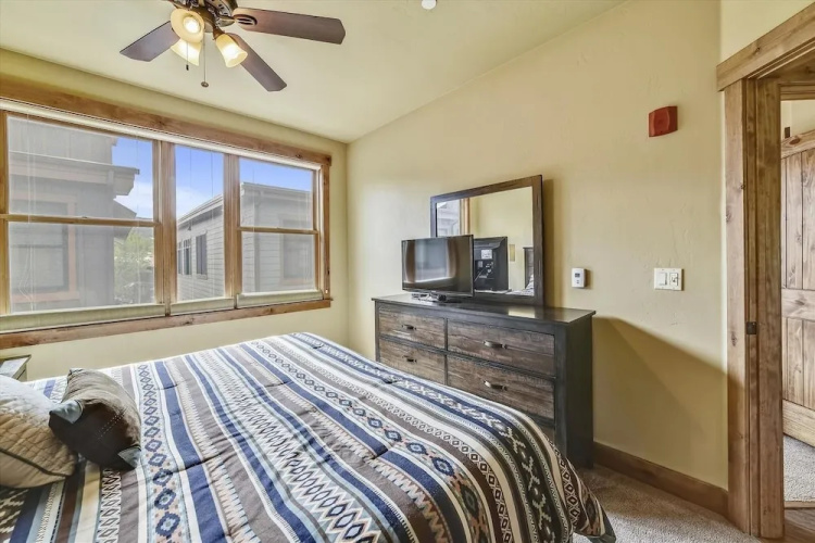 S Off Main #4 2 Bedroom Condo by RedAwning