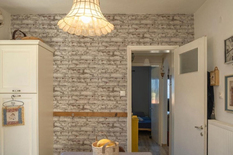 2 Bedrooms Cottage