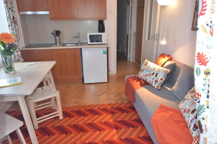 1 Bedroom Apartment