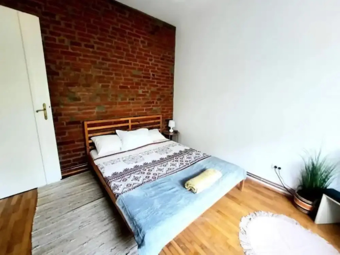 Apartment in Historic Building - Sleeps 4