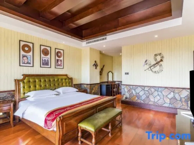 1 Bedroom Suite