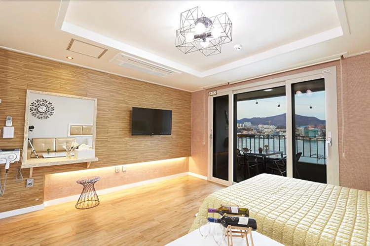 Yeosu Cube Pension