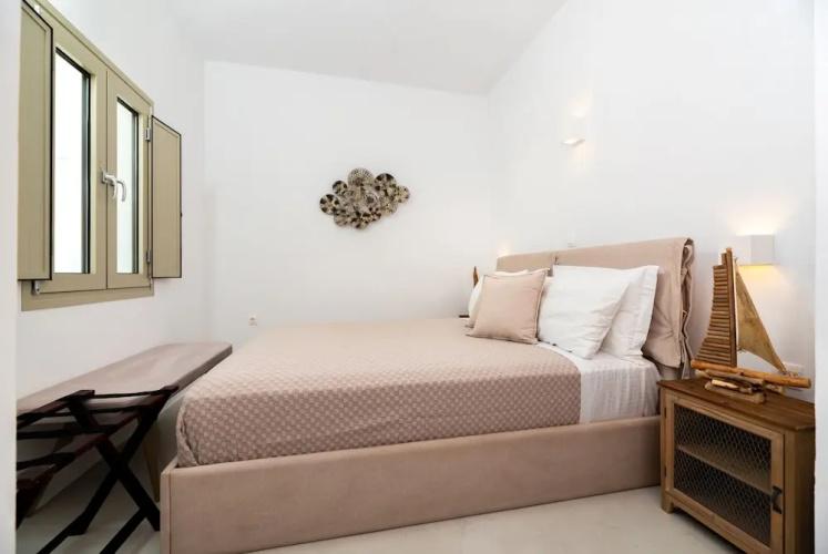 Aerenia Suites