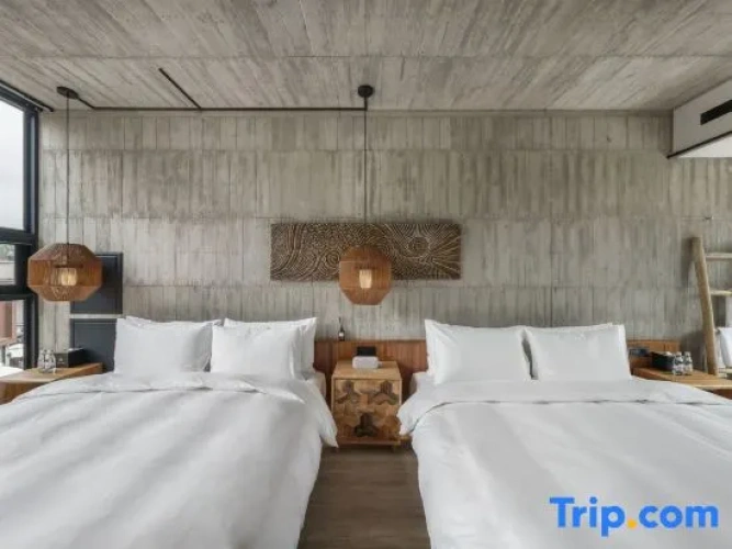Deluxe Double Suite