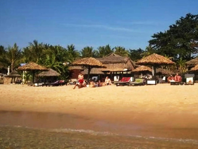 Moon Resort