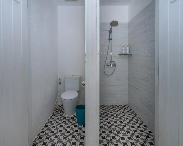 Loccal Collection Hotel