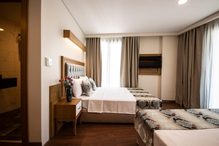 Triple room