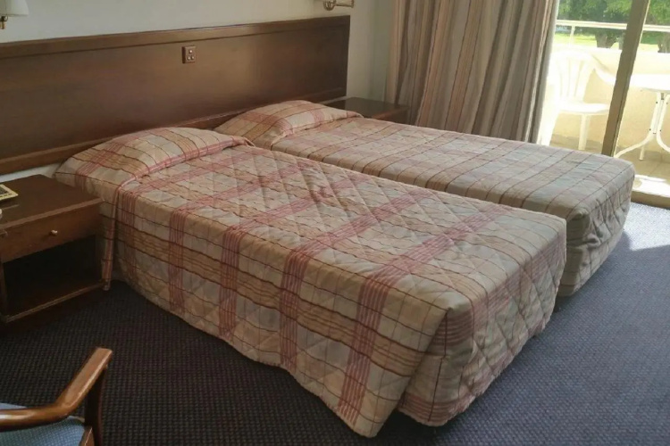 Crown Resorts Henipa
