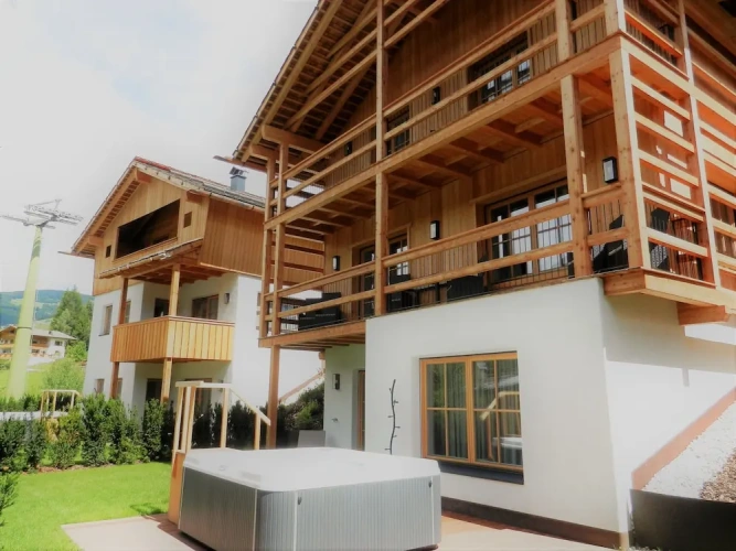 3 Bedrooms Deluxe Chalet with mountain view