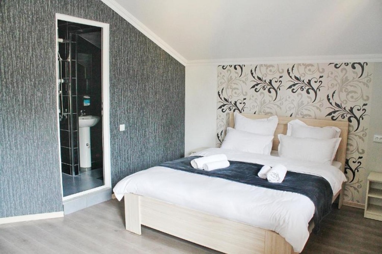 Standard Double room with balcony