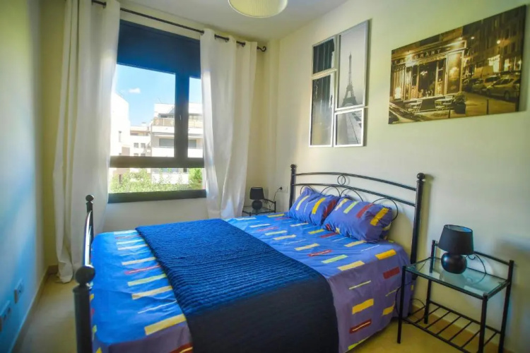 Apartamento de 3 dormitorios equipado Fenals
